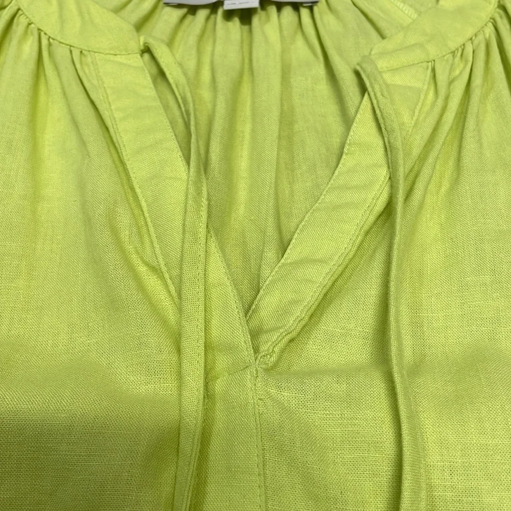 NWOT Loft Linen Blend Chartreuse Puff Short Sleeve Peasant Blouse Split Neck MP